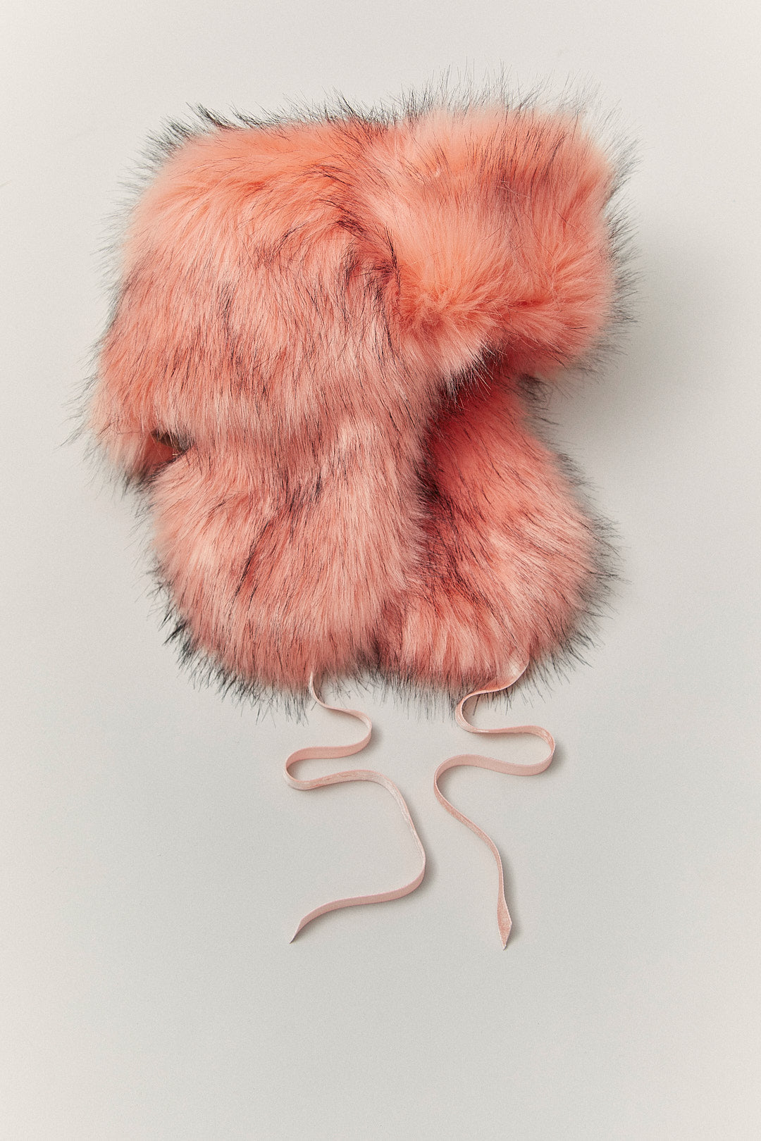 Chapka Fluffy Rose