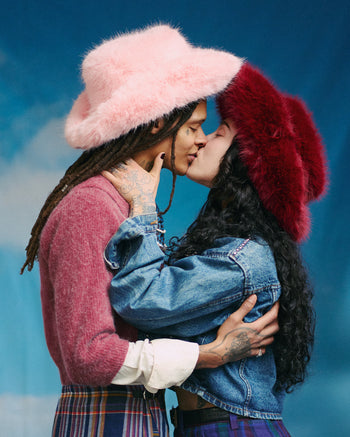 Cow-boy Fluffy Cerise en couple